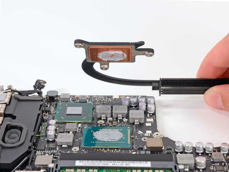 Чистка и замена термопасты iMac в Харькове