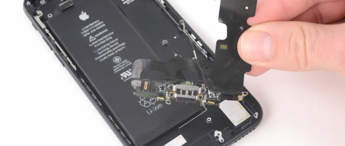 Дефекты и поломки разъема зарядки iPhone