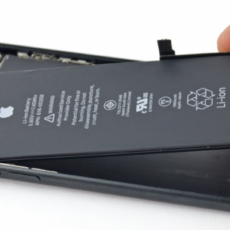 Замена аккумулятора iPhone
