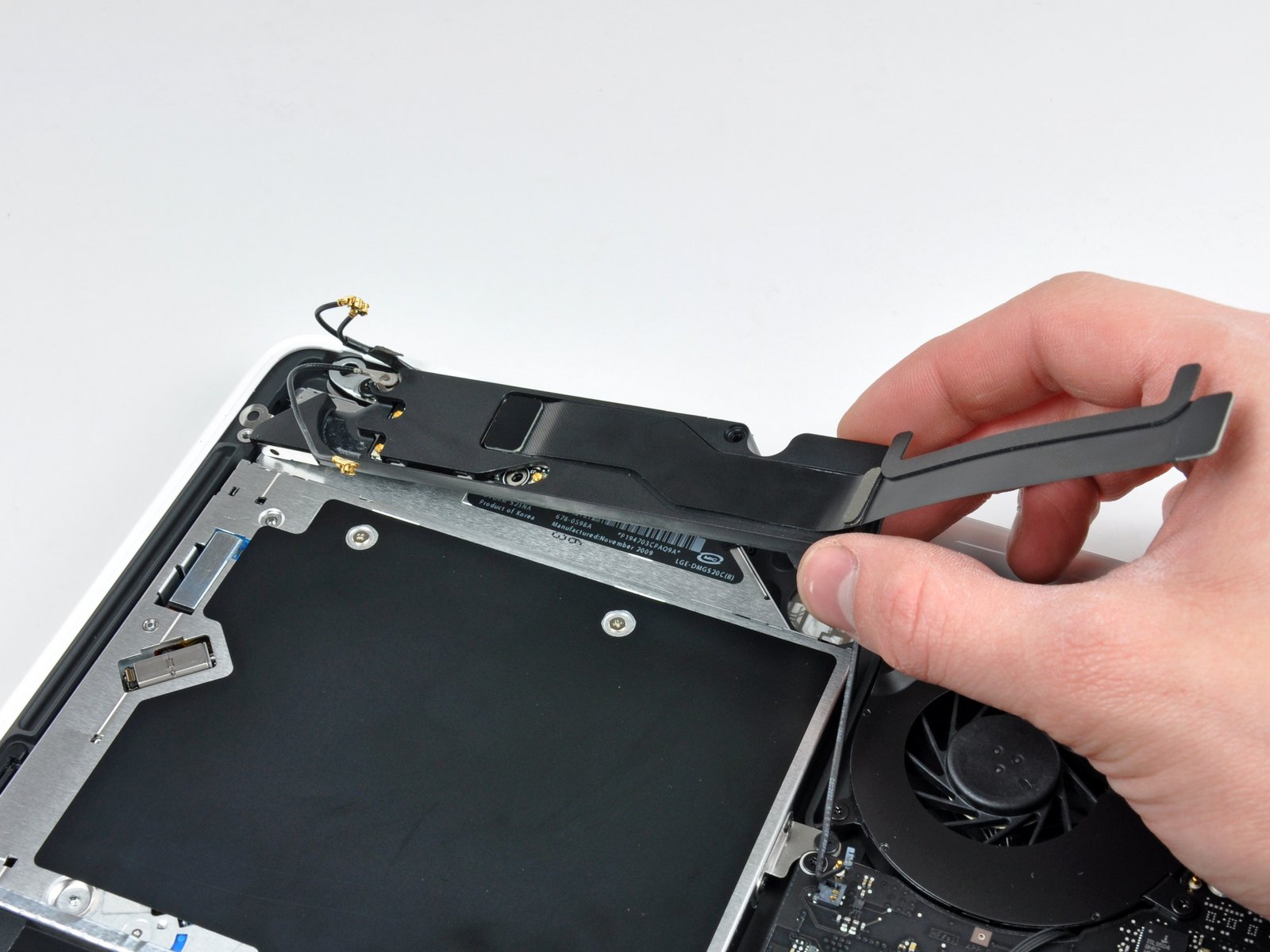 Замена динамика MacBook в Харькове